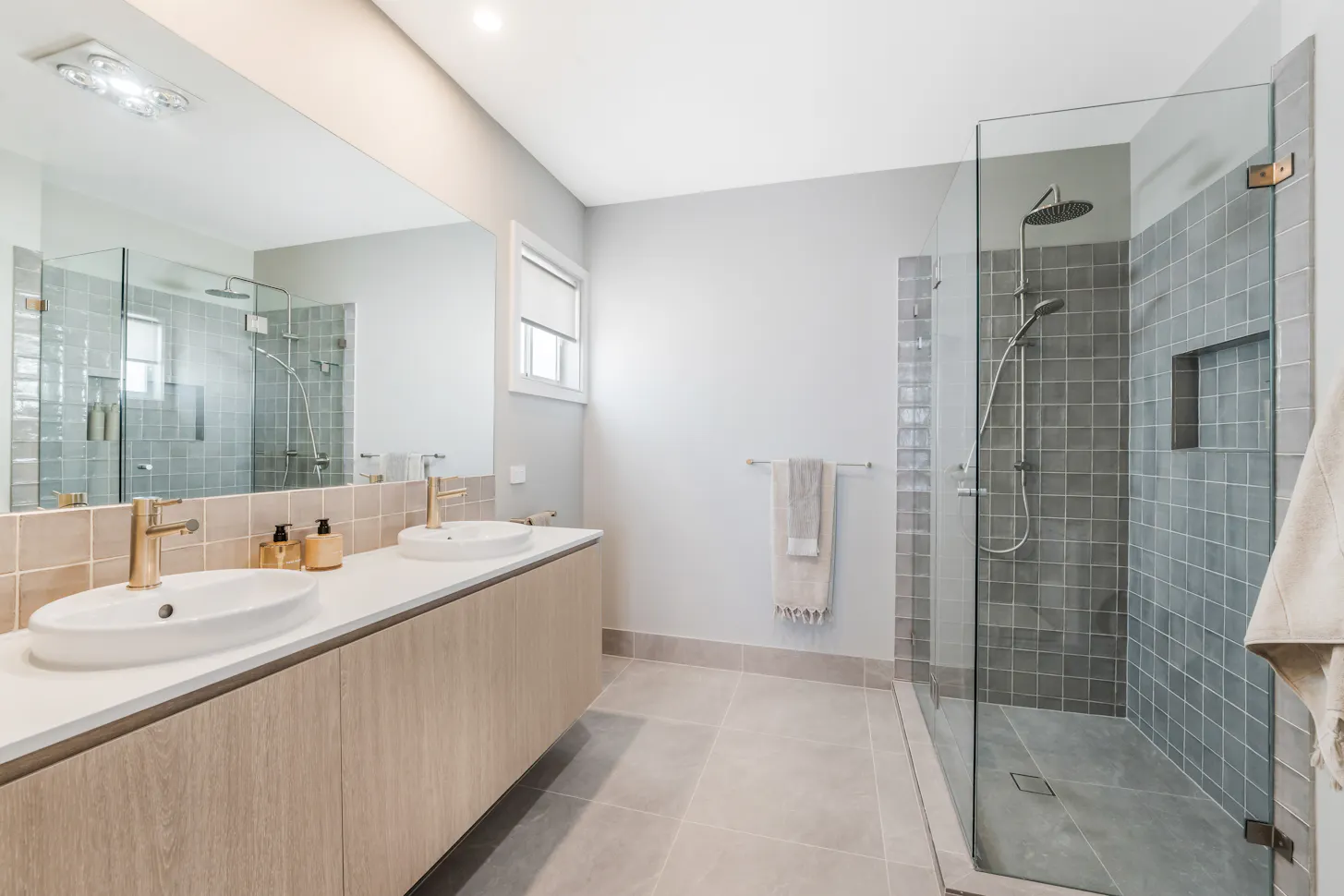 Oran-Park-HomeWorld-Display-Homes Portofino 28