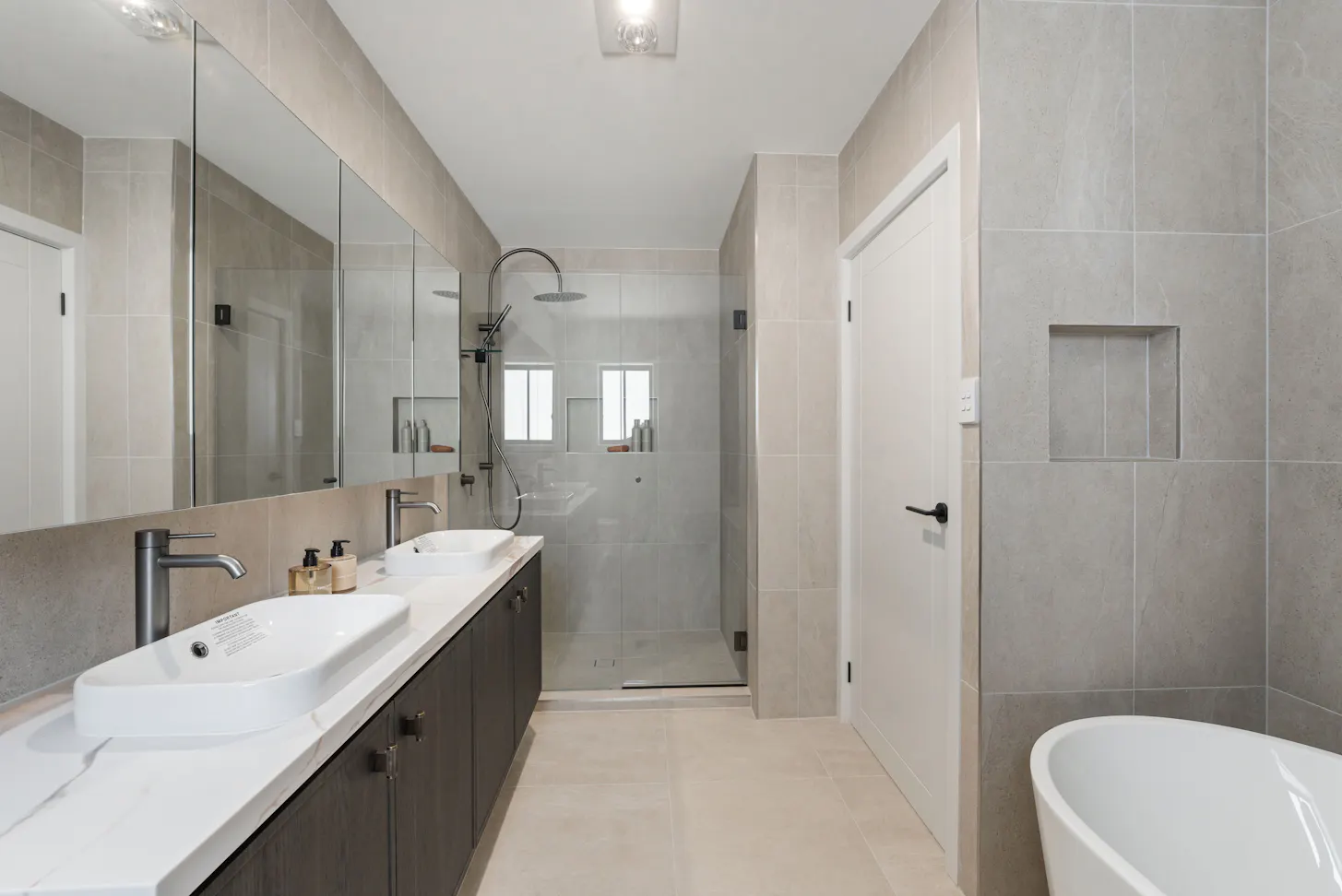 Oran-Park-HomeWorld-Display-Homes Sorrento 28