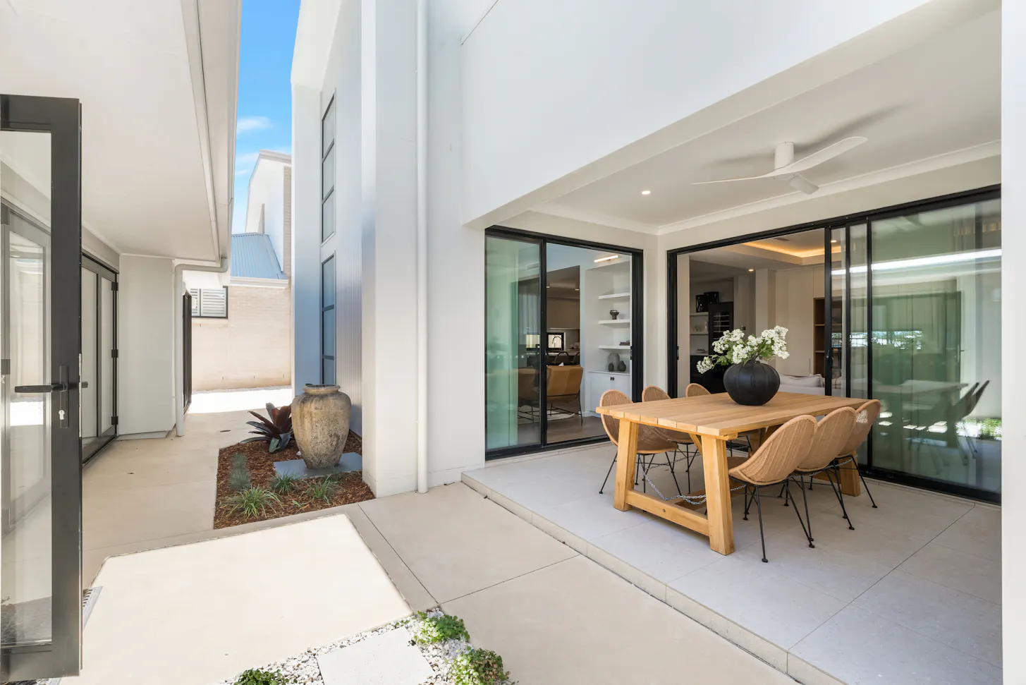 Oran-Park-HomeWorld-Display-Homes Sorrento 31