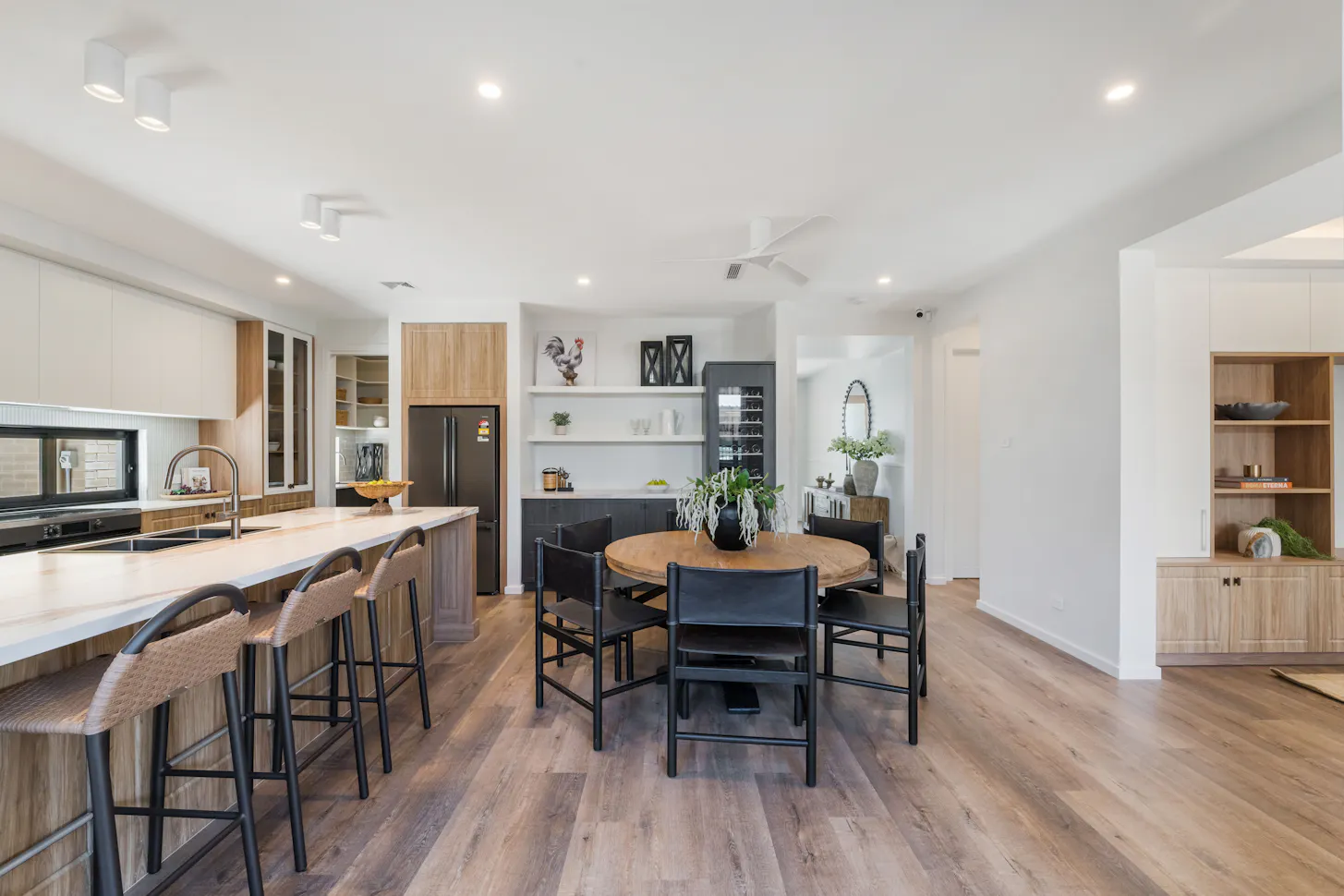 Oran-Park-HomeWorld-Display-Homes Sorrento 8