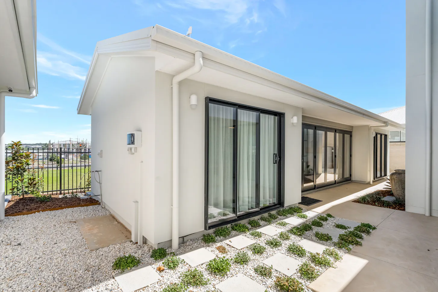 Oran-Park-HomeWorld-Display-Homes Vista-Granny-Flat 1